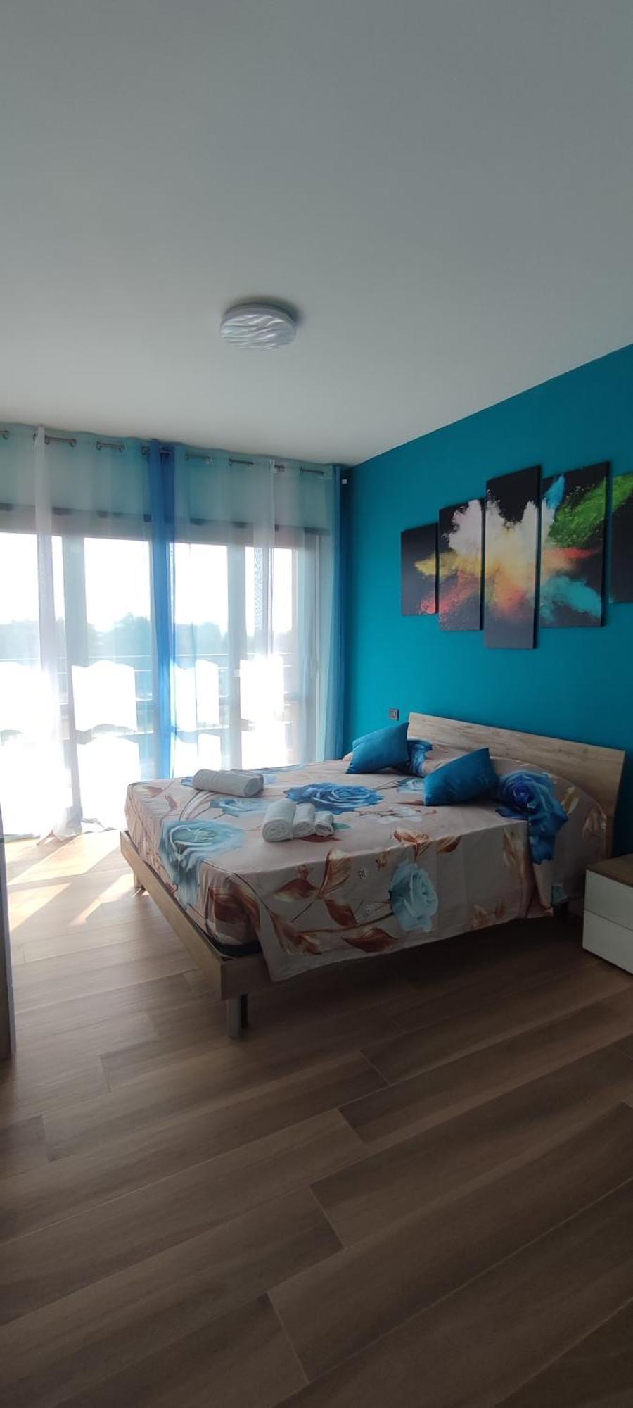 Love Home Apartament Near The Airport 菲乌米奇诺 外观 照片