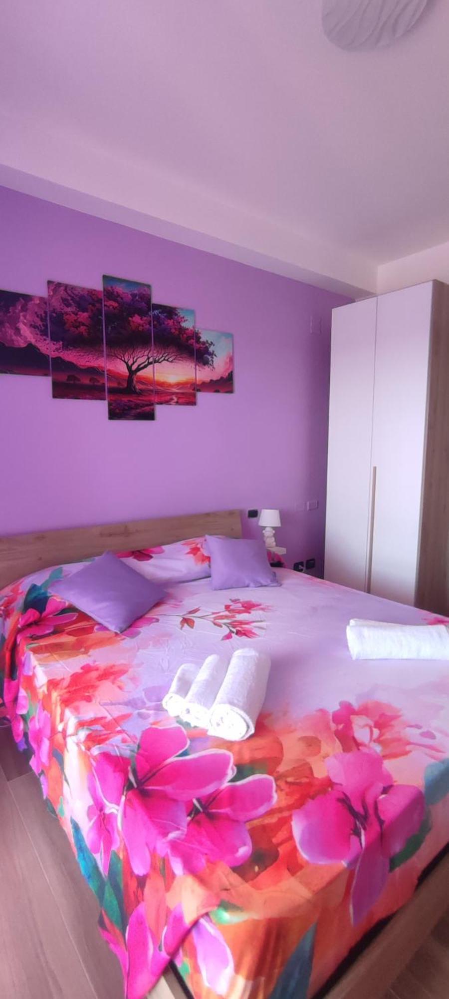 Love Home Apartament Near The Airport 菲乌米奇诺 外观 照片