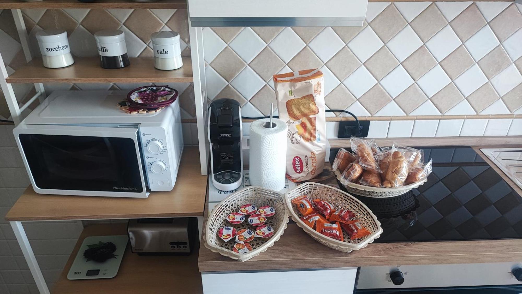 Love Home Apartament Near The Airport 菲乌米奇诺 外观 照片